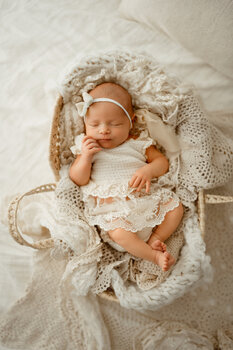 sesja noworodkowa w studio