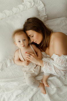 sesja niemowlęca / rodzinna  w studio