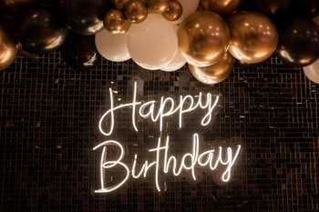 Reportaż z urodzin / jubileuszu / studniówki