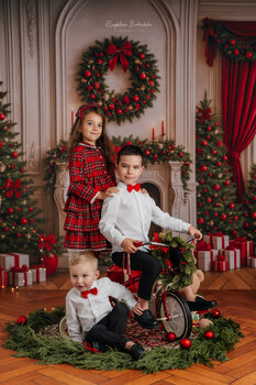 SESJA ŚWIĄTECZNA W ŻŁOBKU/PRZEDSZKOLU 2025