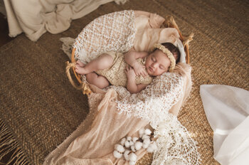 Sesja studio ciążowa/ noworodkowa 