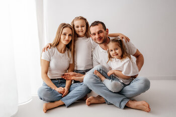 Sesja ciążowa | dziecięca | rodzinna | urodzinowa | narzeczeńska | wizerunkowa  2026 -  CZUDEC