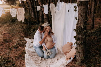 SESJA CIĄŻOWA STUDIO+PLENER