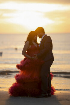 MATERNITY  STUDIO or OUTDOOR