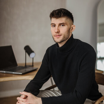 SESJA WIZERUNKOWA / indywidualna sesja biznesowa w studiu