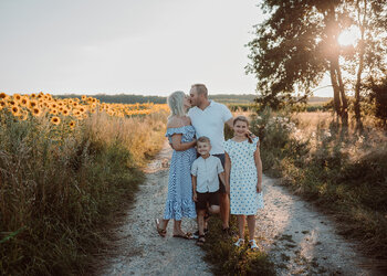 PLENEROWA -  Sesja Rodzinna, Dziecięca, Brzuszkowa, Urodzinowa ♥ 