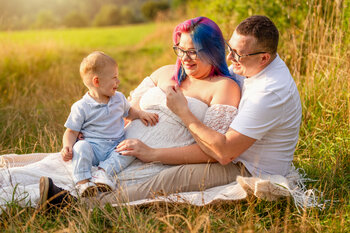 SESJA CIĄŻOWA                                                     (STUDIO LUB PLENER)