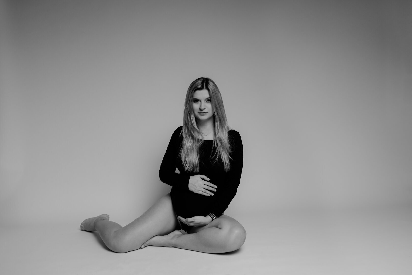 Sesja ciążowa buduarowa/glamour