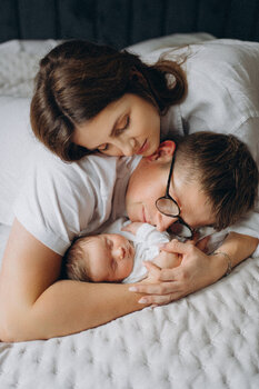 sesja ciążowa / noworodkowa  w domu u klienta lub w wynajętym studio w Warszawie 