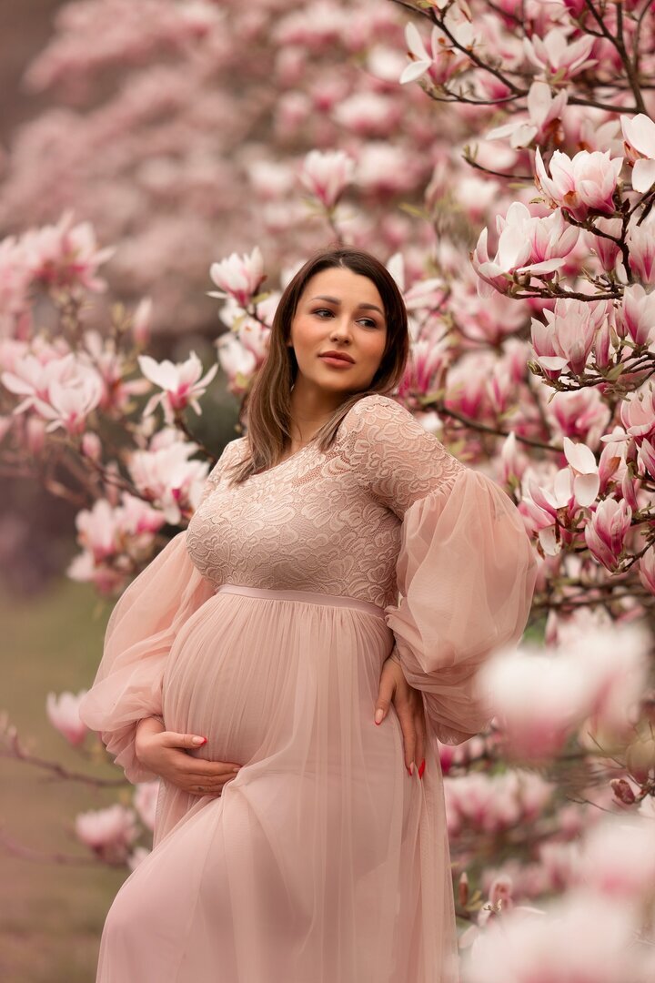 Maternity studio OR outdoor