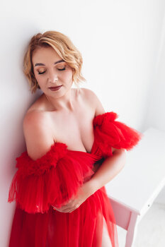 Delikatność, siła i zmysłowość w jednym kadrze - SESJA KOBIECA 💎💎💎 dopasowana do Ciebie !