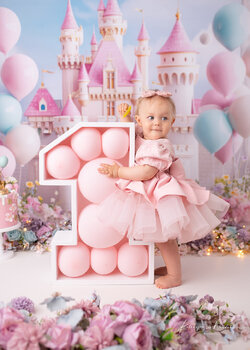 Sesja urodzinowa dla dziewczynki