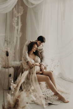 Opowieść o oczekiwaniu - STUDYJNA SESJA BRZUSZKOWA