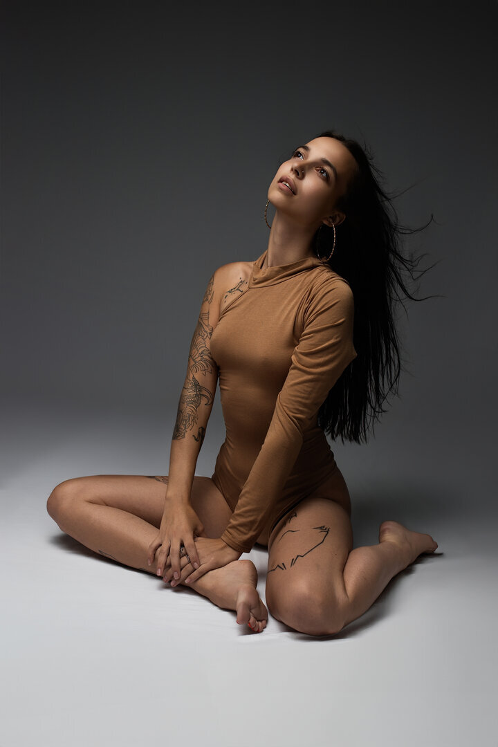 SESJA KOBIECA (STUDIO)