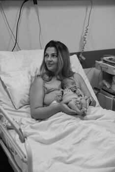 Sesja noworodkowa w szpitalu "Pierwsze 48 godzin"