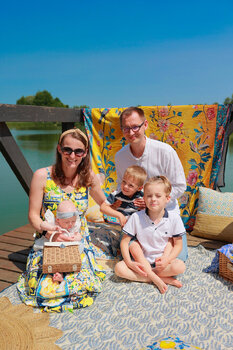 Picnic Photoshoot Experience (Warsaw, Poland)