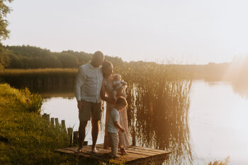 Sesja Plenerowa/Drewniany Domek 