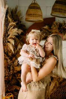 Sesja urodzinowa/ rodzinna /ciążowa -studio lub szklarnia