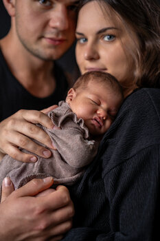 Neugeborenen- und Familienshooting