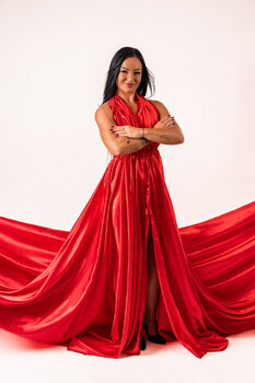 Flying Dress im Studio