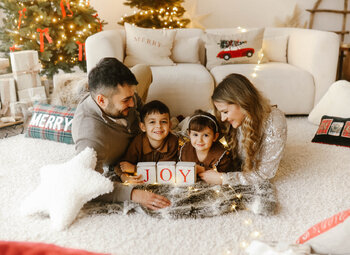 Mini Sesje Świąteczne w Studio 2025