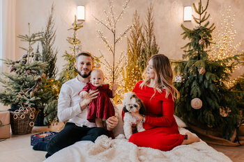 Świąteczna sesja zdjęciowa 2025 / warszawska kamienica ŚRÓ