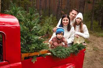 SESJA ŚWIĄTECZNA 2025 Z RETRO PICKUPEM