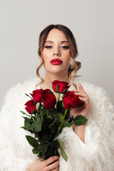 Mini Sesja Kobieca/Ciążowa/Wizerunkowa (makijaż + stylizacja)