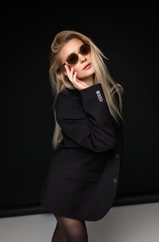 Sesja studio kobieca/biznesowa / inne