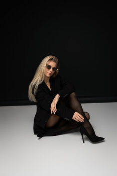 Sesja studio kobieca/biznesowa / inne