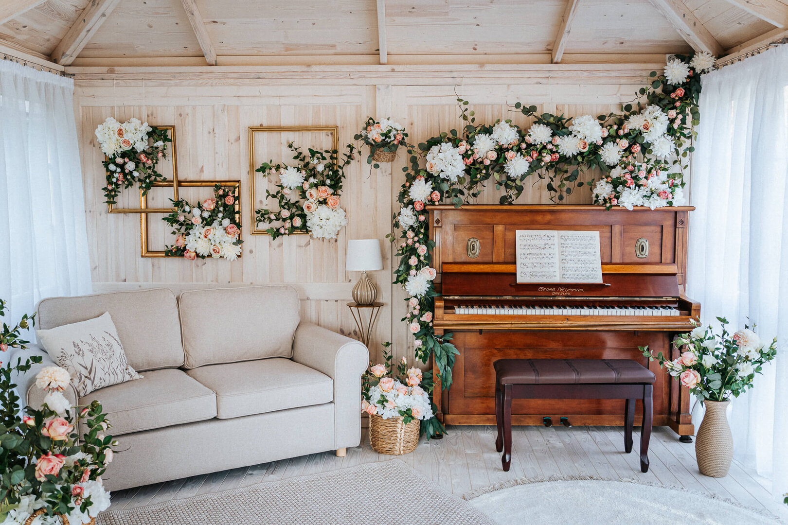 Powitanie wiosny - mini sesje w szklarni Tarczyn 21.03.2026