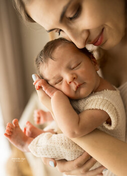 Czułe opowieści - SESJA NOWORODKOWA