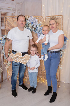 Sesja wnucząt z babcią i dziadkiem