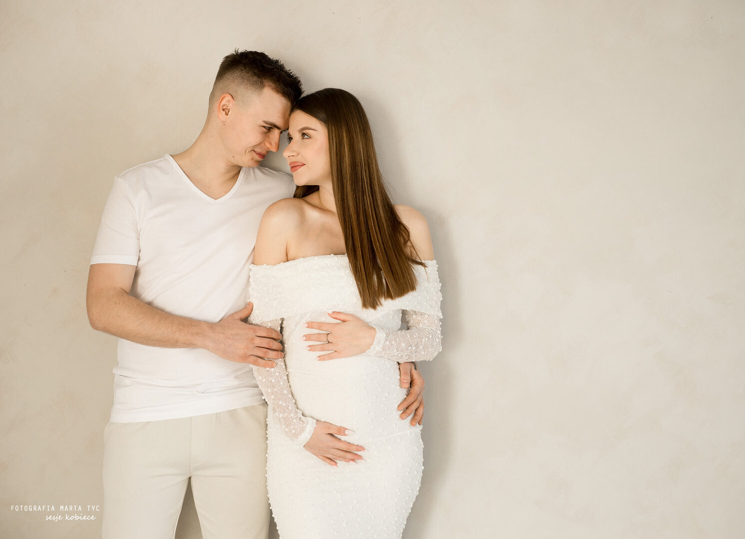 Historia oczekiwania - STUDYJNA SESJA BRZUSZKOWA