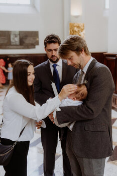 Reportaż z ceremonii chrztu świętego