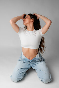 SESJA KOBIECA W STUDIO  