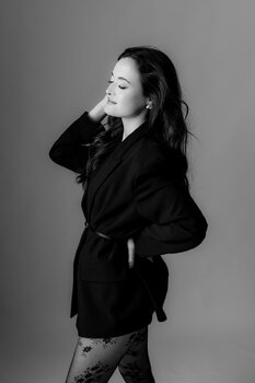 SESJA KOBIECA W STUDIO  