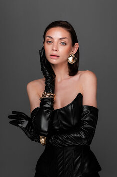 SESJA KOBIECA W STUDIO  