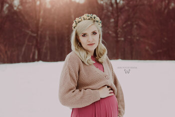 Ciążowa sesja plenerowa