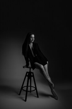 Sesja kobieca & wizerunkowa – fotografia z charakterem