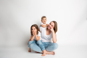 Sesja rodzinna w studio lub plenerze 